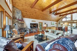 Image of Cabin w/ Hot Tub and Wifi: 4 Mi to Snowshoe Resort