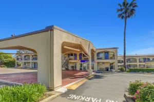 Image of Motel 6-Lodi, CA
