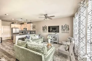 Image of Brand-New Townhome Near UNTandTWU and The Square!