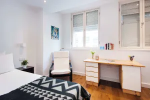 Image of Vibrant 2BR Retreat in Baker Street