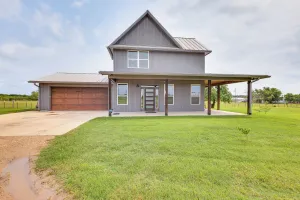 Image of Modern Bryan Farmhouse on 1 Acre w/ Hot Tub!