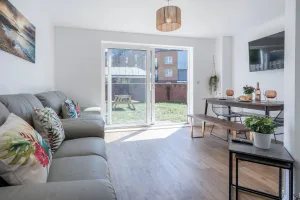 Image of Swn Y Mor - 4 Bedroom Holiday Home - Llanelli