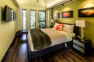 Image of Corinda Contemporary