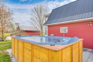 Image of Sauna & Private Hot Tub: Kirkwood Farmhouse!