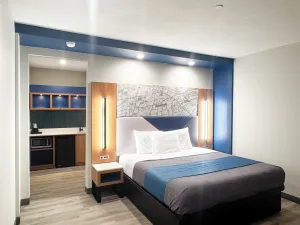 Image of Crystal Inn - NorthWest - 290
