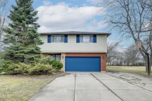 Image of Deck & Seasonal Pool: Spacious Home Near Buffalo!