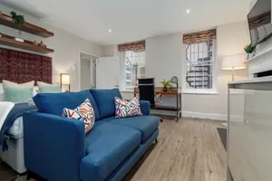 Image of Charlotte Rise