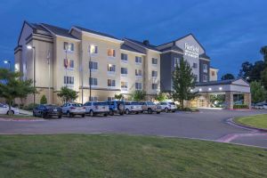 Image of Fairfield Inn & Suites by Marriott Texarkana