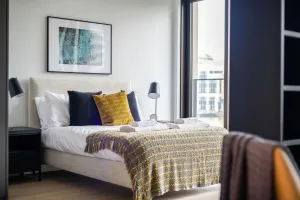 Image of Stylish Studio Apartment With River Views in Londons Bustling Docklands
