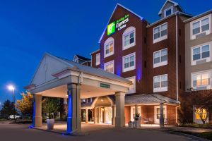 Image of Holiday Inn Express Hotel & Suites St. Louis West-O'Fallon by IHG