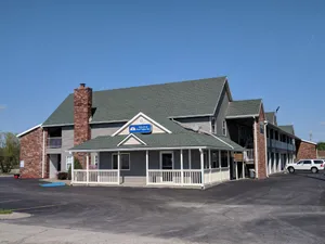 Image of Americas Best Value Inn Grain Valley at I-70
