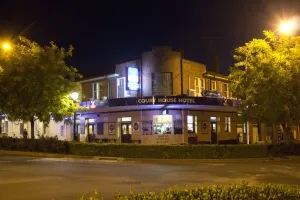 Image of Courthouse Hotel Boorowa