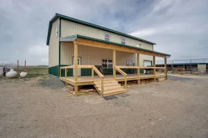 Image of Pet-Friendly Lingle Ranch with Deck on 60 Acres!