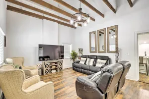 Image of Charming Home ~ 7 Mi to Thanksgiving Point
