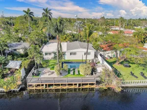 Image of Private Pool 3BR With Lakefront View
