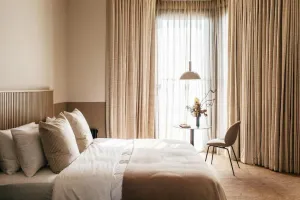 Image of Port Hotel
