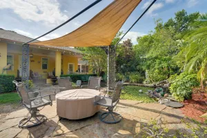 Image of Home 2 Mi to Dtwn Mt Dora w/ Shared Hot Tub!