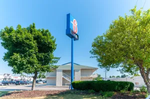 Image of Motel 6-Farmington Hills, MI - Northwest - Farmington Hills