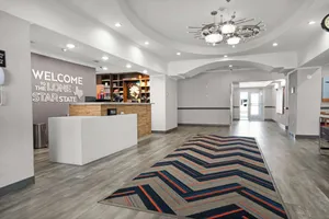 Image of Hampton Inn Seguin