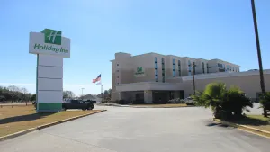 Image of Holiday Inn Baton Rouge-South by IHG