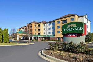 Image of Courtyard by Marriott Milwaukee North/Brown Deer