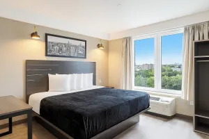 Image of LIV Hotel Bronx GRAND OPENING