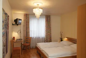 Image of Hotel Roter Turm