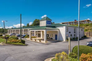 Image of Rodeway Inn & Suites