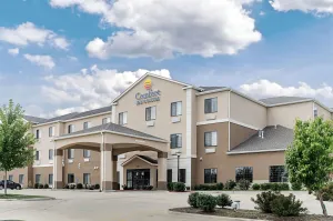 Image of Comfort Inn & Suites Lawrence - University Area