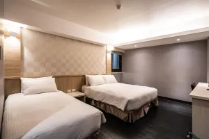 Image of Global Traveler Hotel