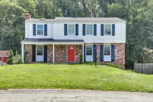 Image of 15 Mi to Pittsburgh WFH-Friendly Home with Deck