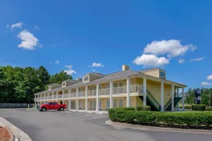 Image of Quality Inn Laurinburg