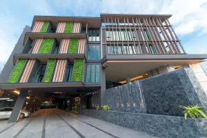 Image of Pause and Play Hotel