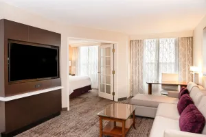 Image of Chicago Marriott Suites Deerfield