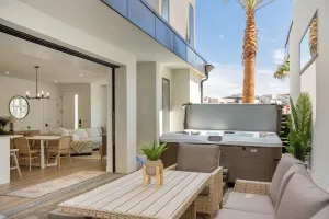 Image of Oasis at Desert Color home