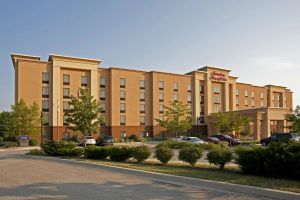 Image of Hampton Inn & Suites Bloomington Normal