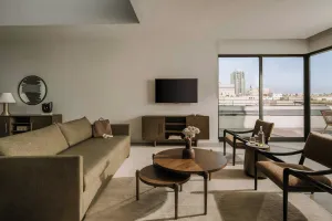 Image of Sonder by Marriott Bonvoy The Winfield Apartments Downtown LA