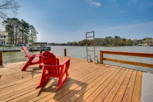 Image of Lakefront New London Home: Dock, Fire Pit + Views!