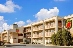Image of Super 8 by Wyndham Hermitage Nashville