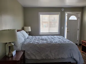 Image of Golden Gate Lodging