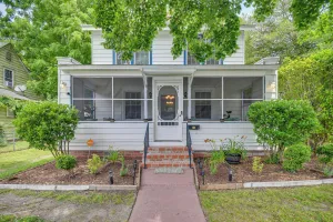 Image of Charming Hampton Home ~ 7 Mi to Buckroe Beach!