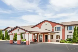 Image of Super 8 by Wyndham Plymouth