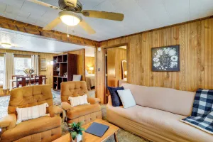 Image of Heber Springs Cabin w/ Deck: 3 Mi to Sugarloaf Mtn
