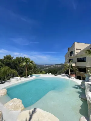Image of Petit Mirador
