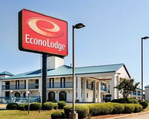 Image of Econo Lodge Canton I-55