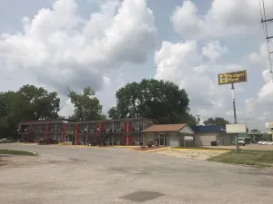 Image of Budget Host Village Inn