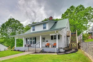Image of Walk to Dtwn Greensburg: Charming Unit w/ Deck!