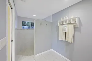Image of 429 North Barfield Drive