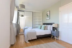 Image of Cosy Room in Morden