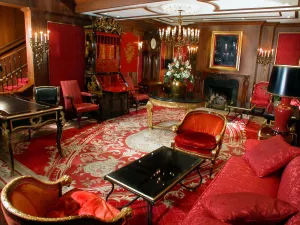 Image of Pine Inn - Carmel